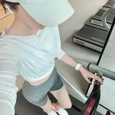 唐亮